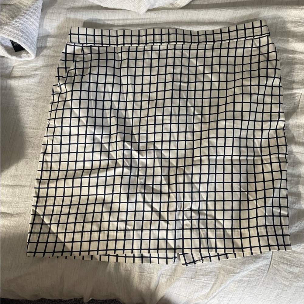 Tommy Hilfiger skirt